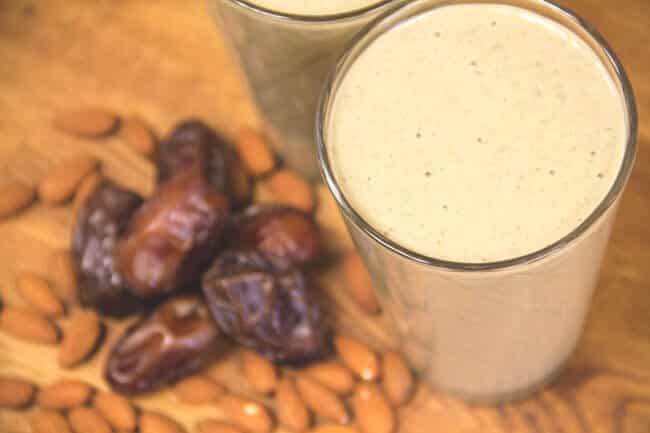 Almond Vanilla Chai Protein Smoothie