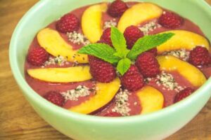 Raspberry Peach Acai Smoothie Bowl