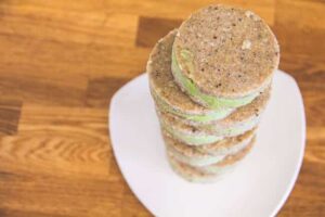 Avocado Lime Ice Cream Cookie Sandwiches - Raw Vegan