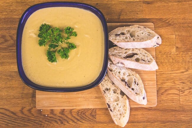 Creamy Cauliflower Leek Soup